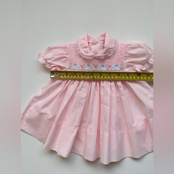 Vintage - Baby Smocked Collar Dress - Short Puff Sleeve Lace Details- Size 3-6m - Picture 6 of 7